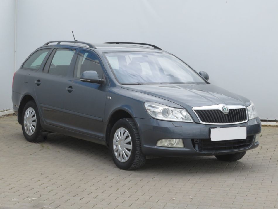 Skoda Octavia - 2011