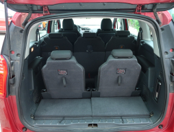 Peugeot 5008 2010