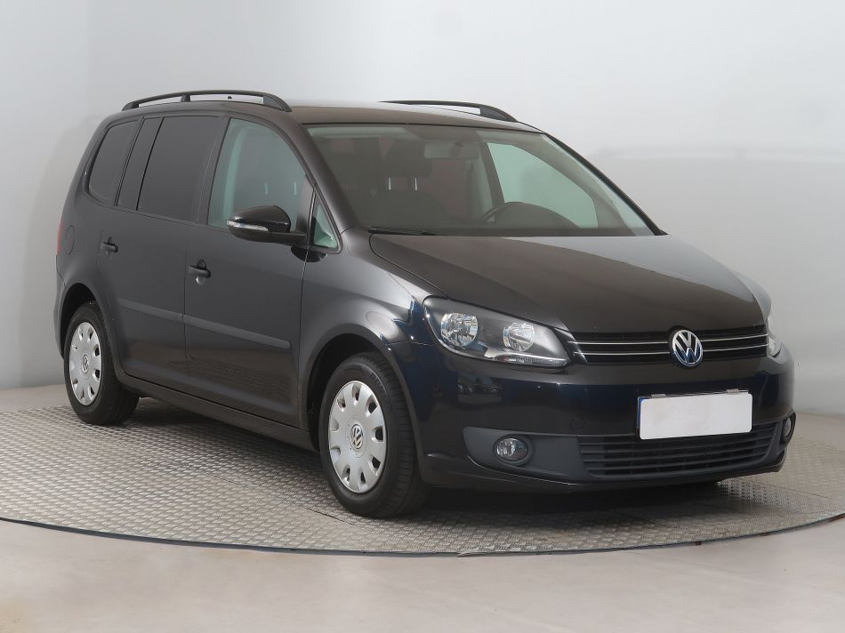 Volkswagen Touran - 2014