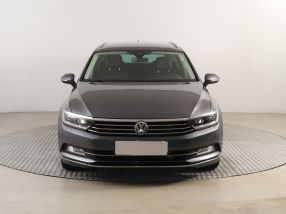 Volkswagen Passat - 2015