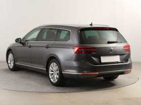 Volkswagen Passat - 2015