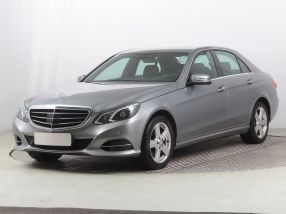 Mercedes-Benz E - 2013