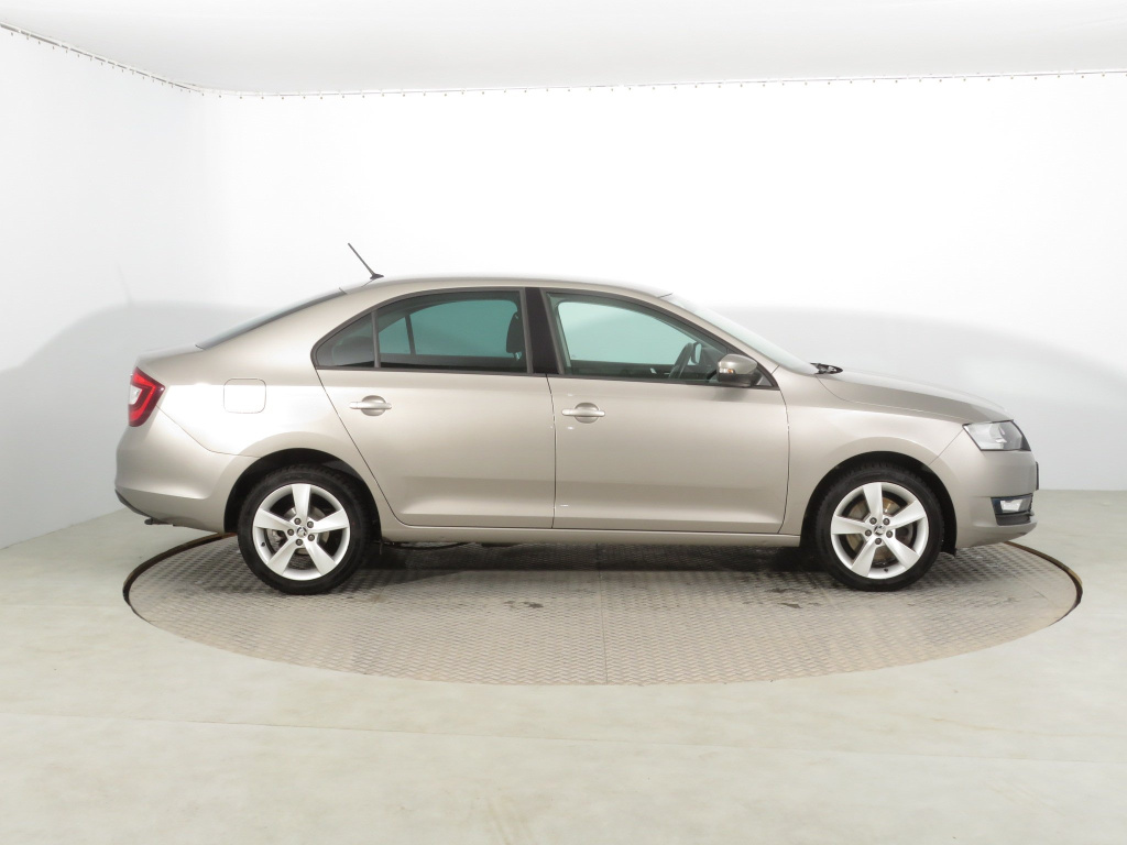 Škoda Rapid