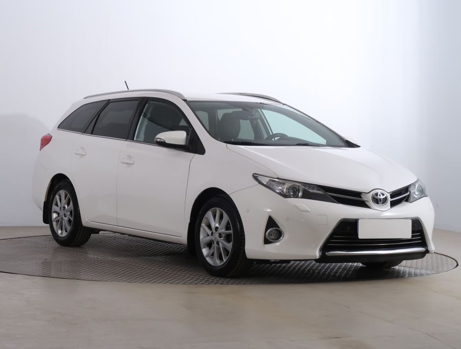 Toyota Auris - 2014