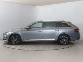 Skoda Superb - 2021