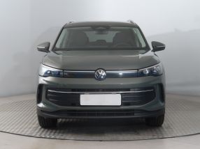 Volkswagen Tiguan - 2024