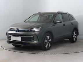 Volkswagen Tiguan - 2024