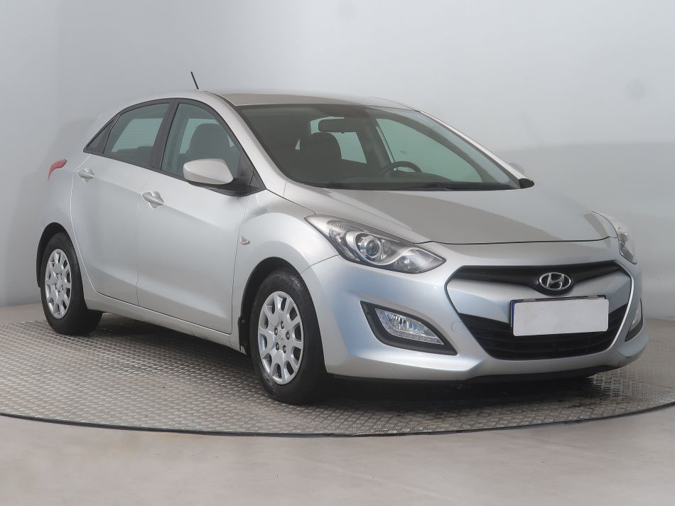Hyundai i30 - 2012