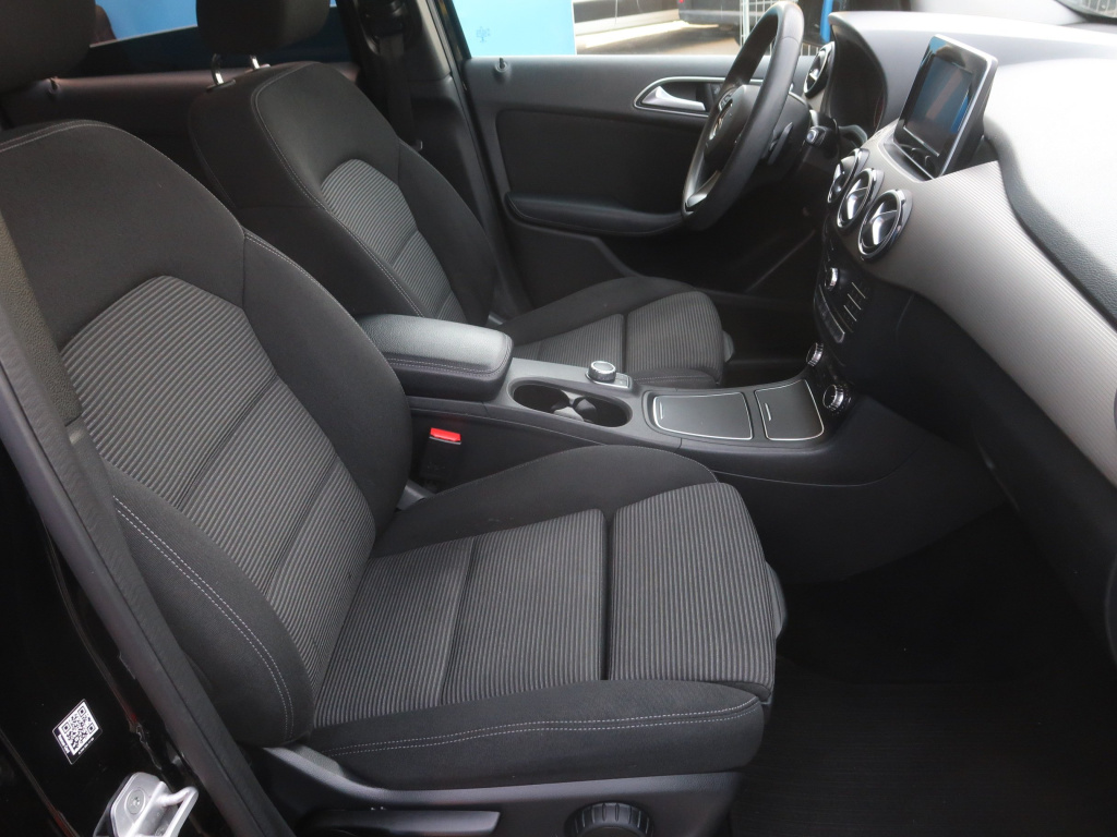 Mercedes-Benz B