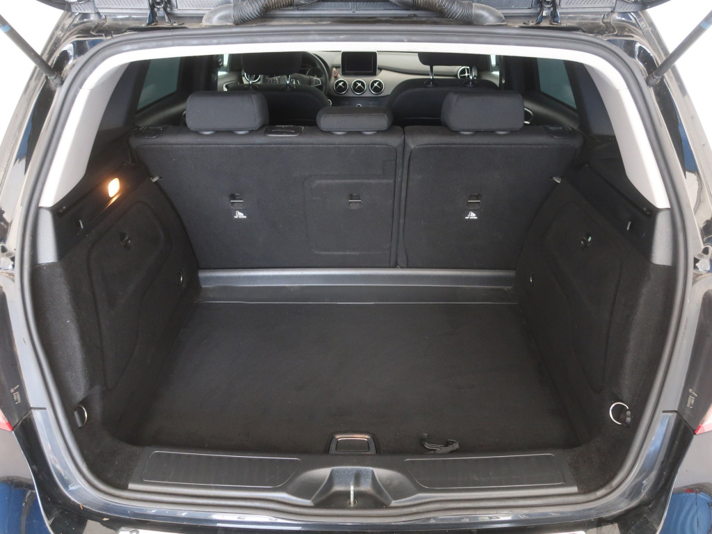 Mercedes-Benz B