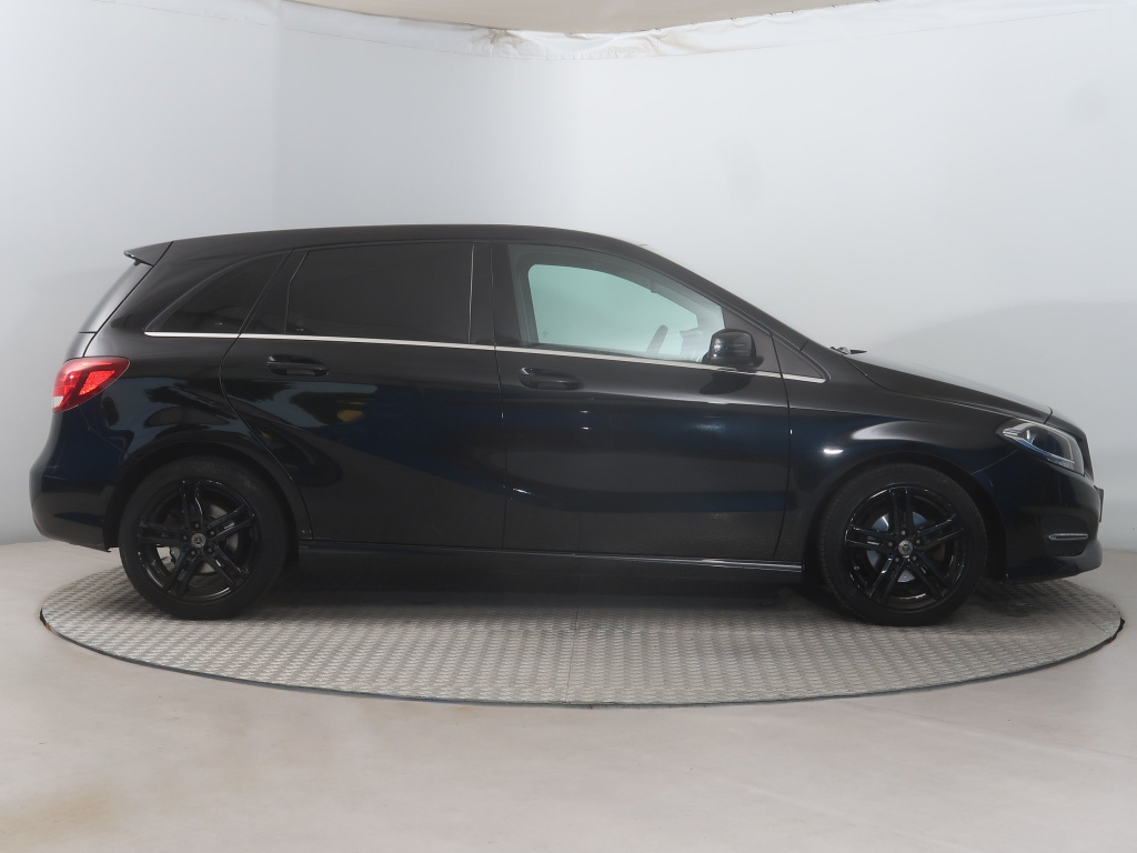 Mercedes-Benz B