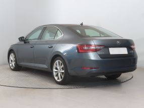 Skoda Superb - 2016