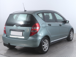 Mercedes-Benz A 2005
