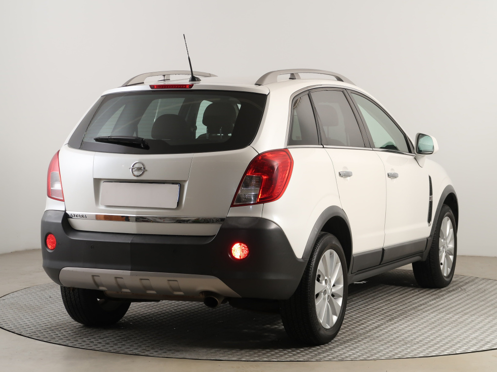 Opel Antara