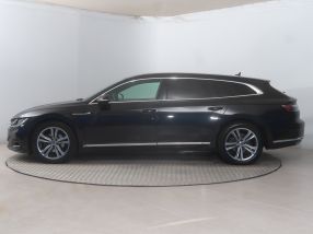 Volkswagen Arteon - 2021