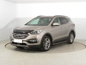 Hyundai Santa Fe - 2016