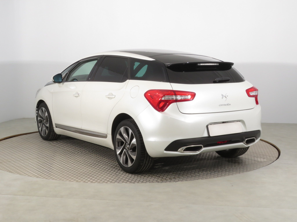 Citroen DS5