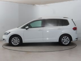 Volkswagen Touran - 2016