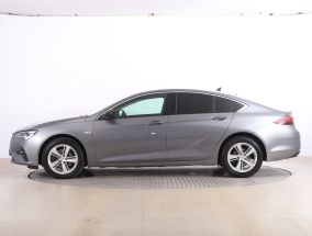 Opel Insignia - 2021