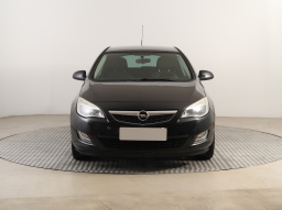 Opel Astra 2012