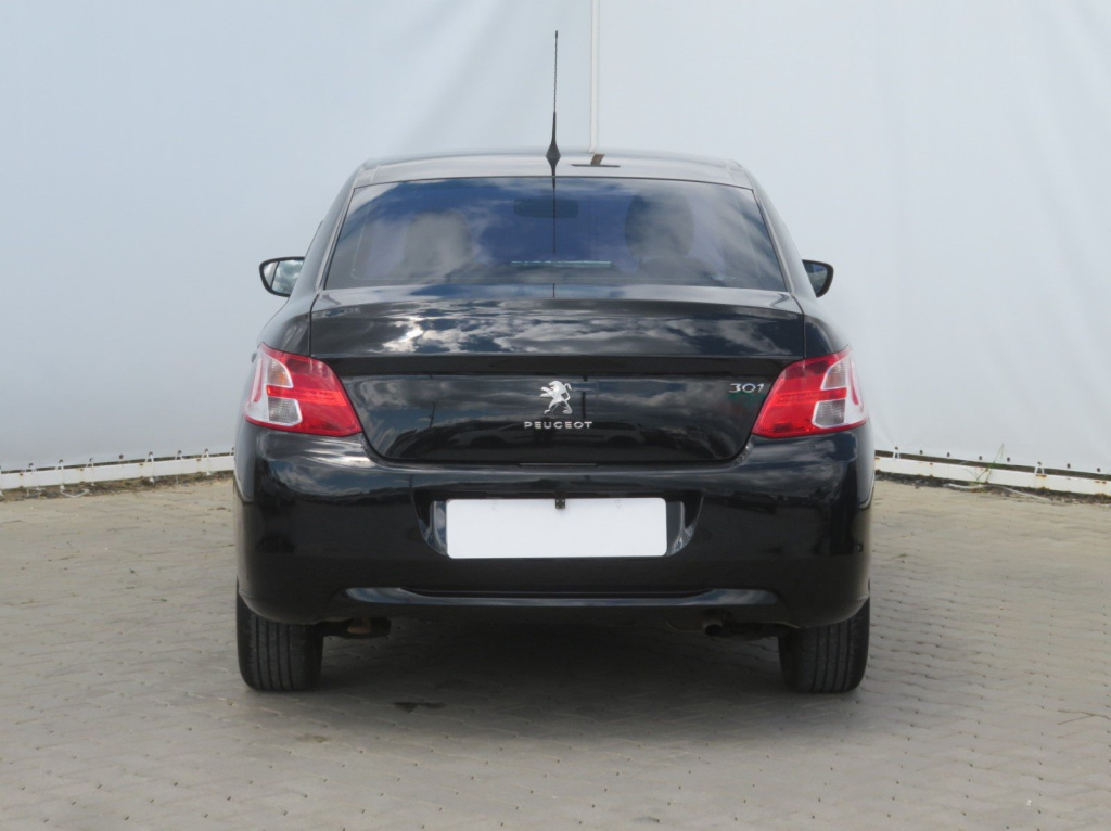 Peugeot 301