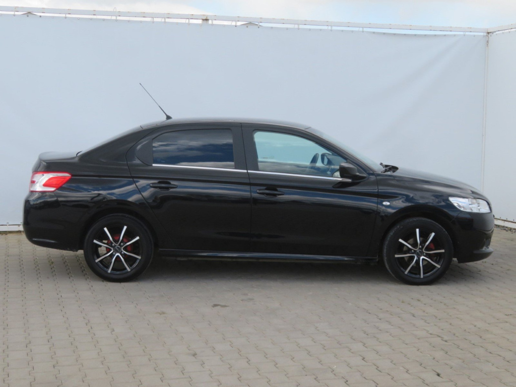 Peugeot 301