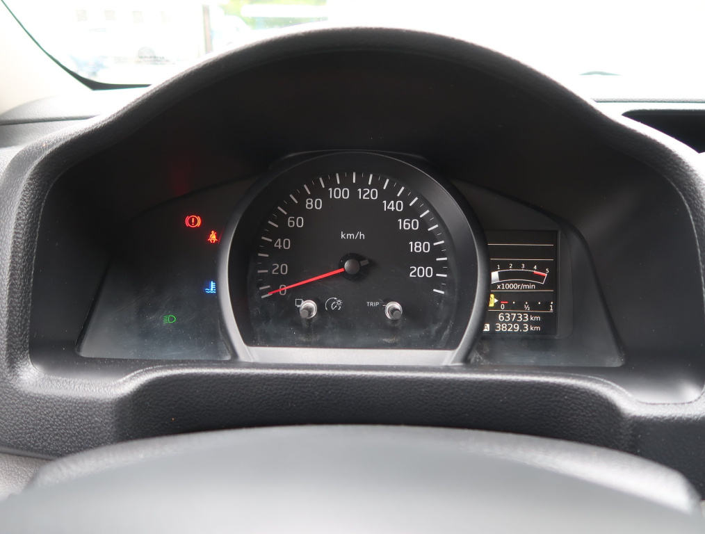 Nissan NV200