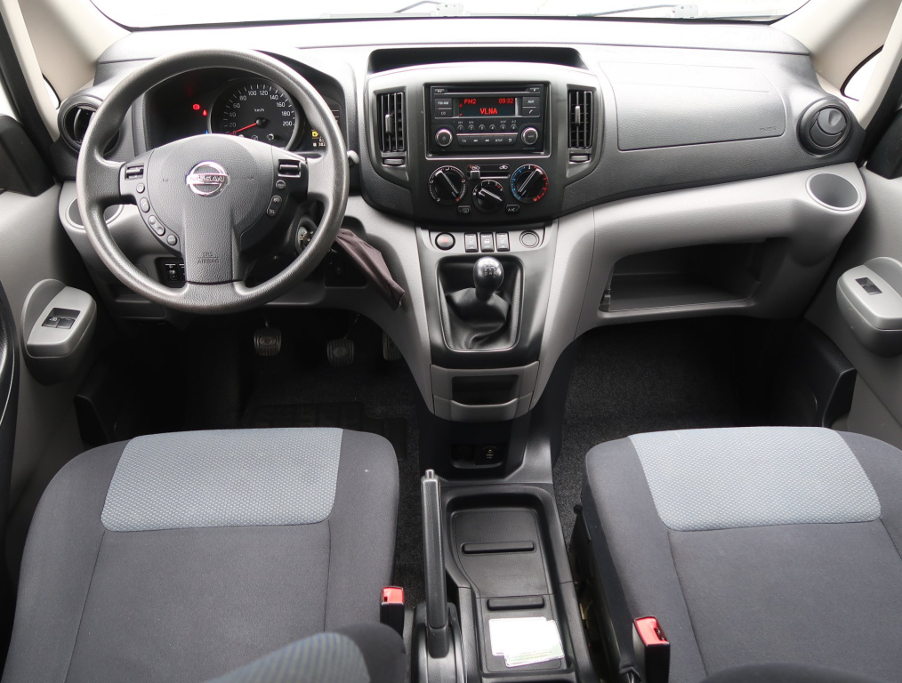 Nissan NV200