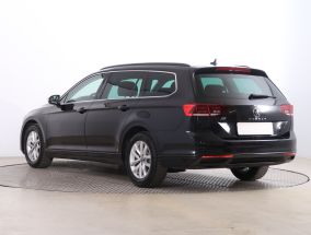 Volkswagen Passat - 2022