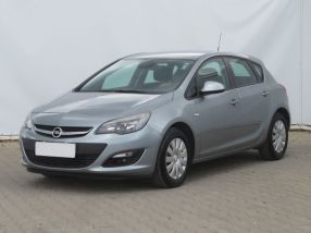 Opel Astra - 2014