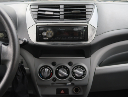 Nissan Pixo 2010