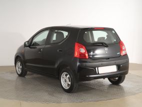 Nissan Pixo - 2010