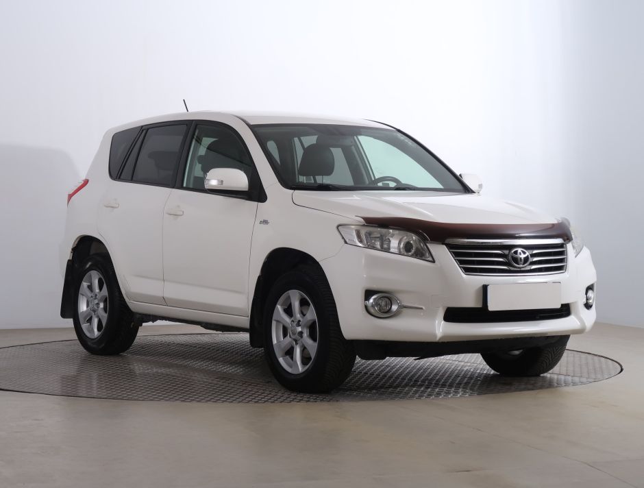 Toyota RAV 4 - 2011