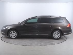 Volkswagen Passat - 2012