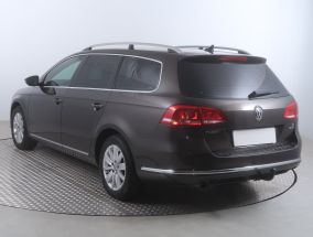 Volkswagen Passat - 2012