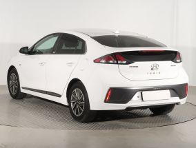 Hyundai Ioniq - 2020