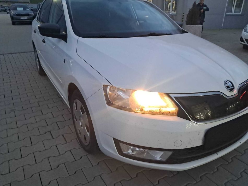 Skoda Rapid - 2014