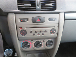 Renault Thalia 2009