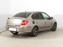Renault Thalia 2009