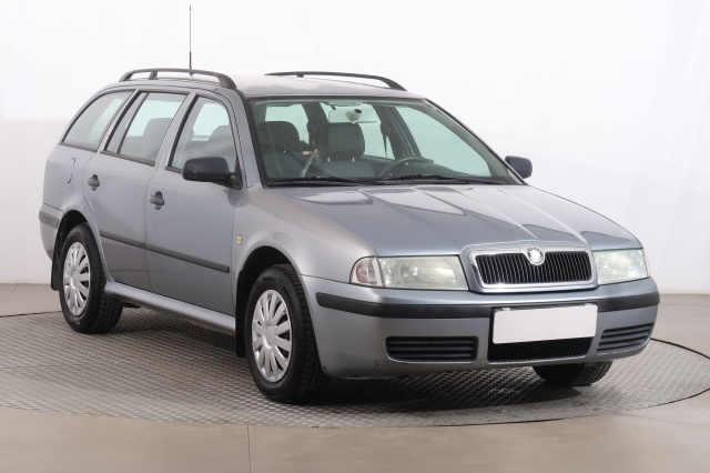 Škoda Octavia 2002