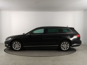 Volkswagen Passat - 2015