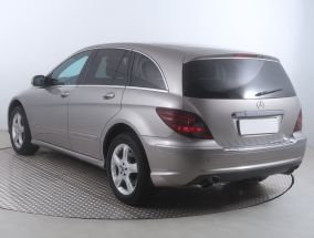 Mercedes-Benz R - 2009