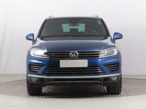 Volkswagen Touareg - 2015