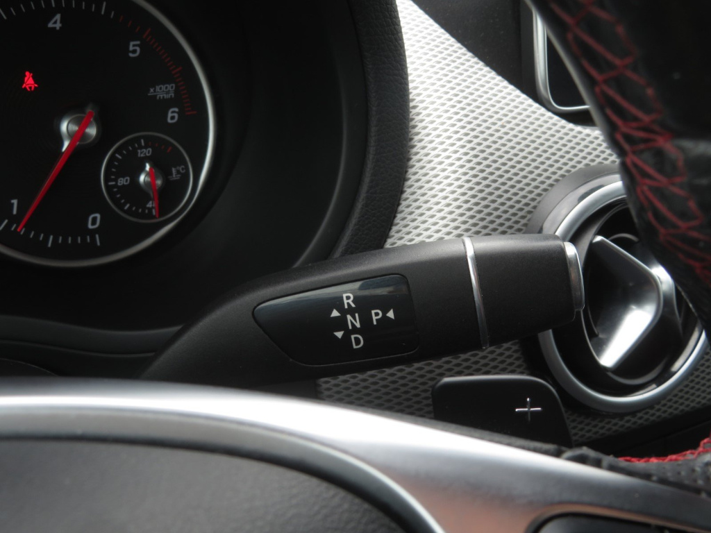 Mercedes-Benz B