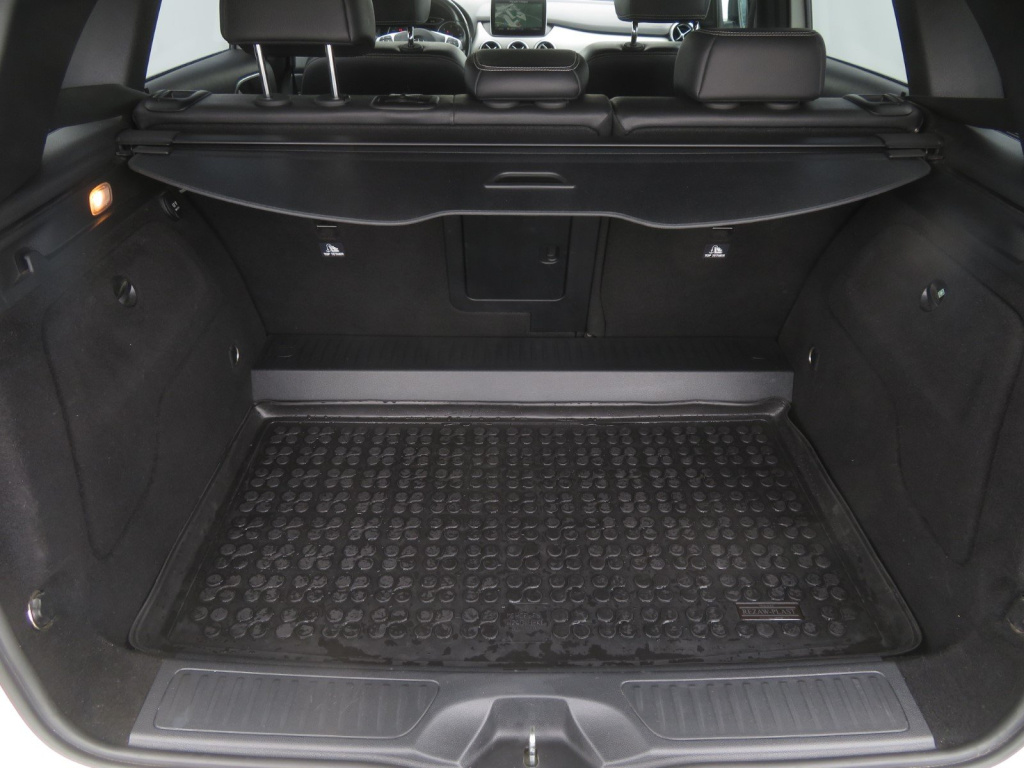 Mercedes-Benz B