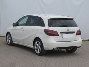 Mercedes-Benz B - 2015