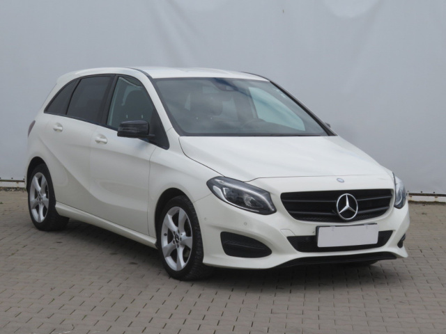 Mercedes-Benz B 2015