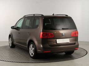 Volkswagen Touran - 2011