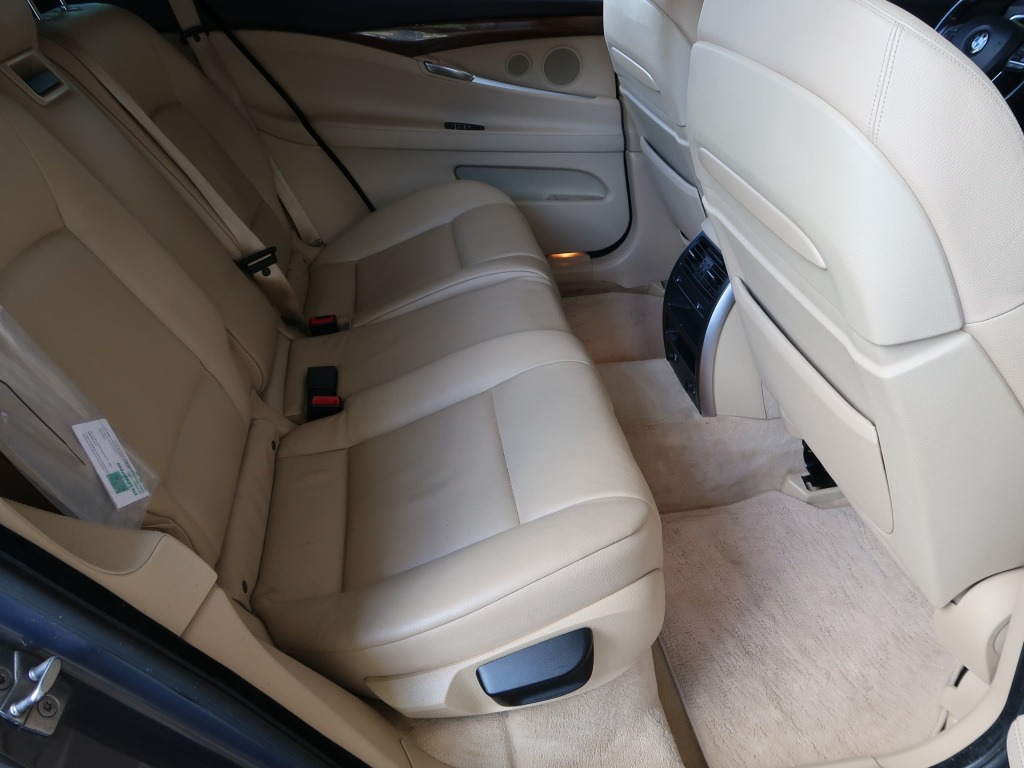 BMW 5GT