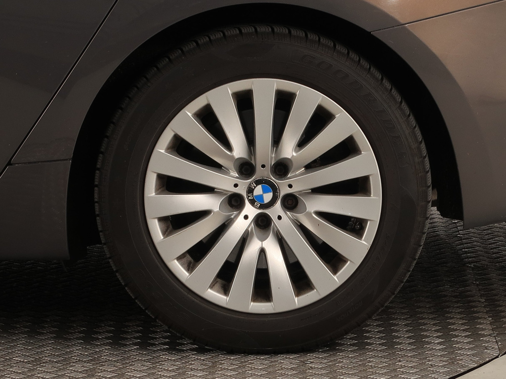 BMW 5GT